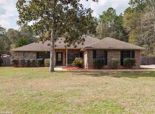 6913 Yucatan St, Milton, FL 32570