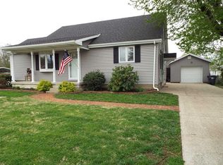 707 E Walnut St, Fort Branch, IN 47648