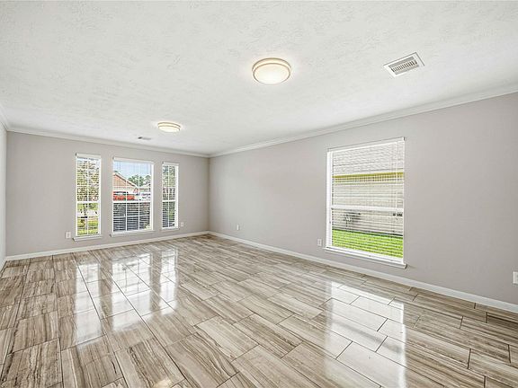 2nd image of 3226 Dove Cove Cir
