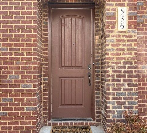 5th image of 536 Millwood Ln