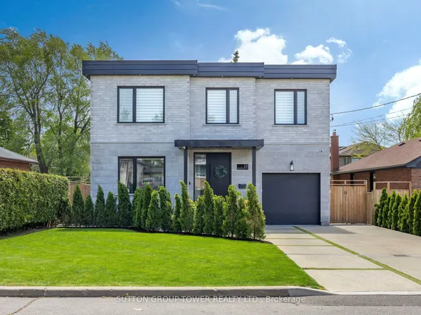 33 Wickford Dr, Toronto, ON M6L 1K9