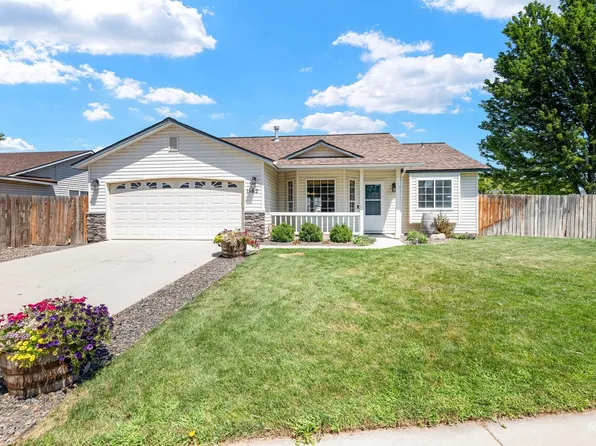 1162 Valley Ct, Middleton, ID 83644