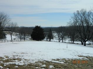 1001 Emily Dr, Clinton, IA 52732