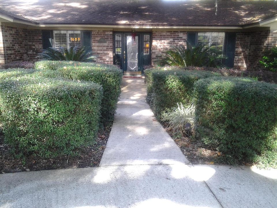 1st image of 2170 Foxwood Ct