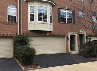 7370 Stream Bluff Way, Springfield, VA 22153