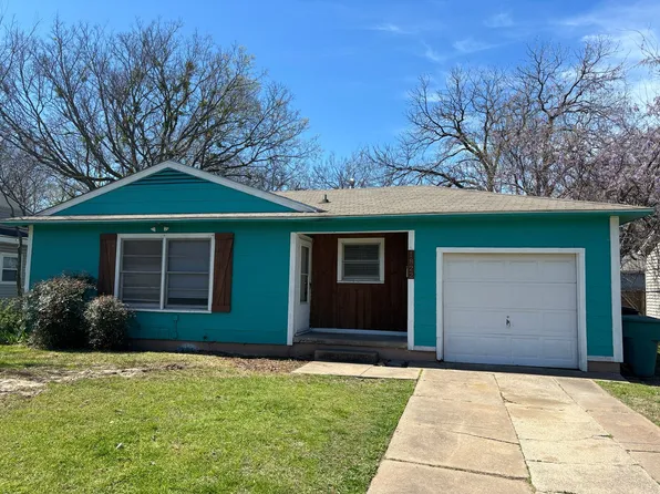 1822 N Alexander St, Sherman, TX 75092