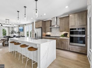 512 Parkview Ave, Gaithersburg, MD 20878