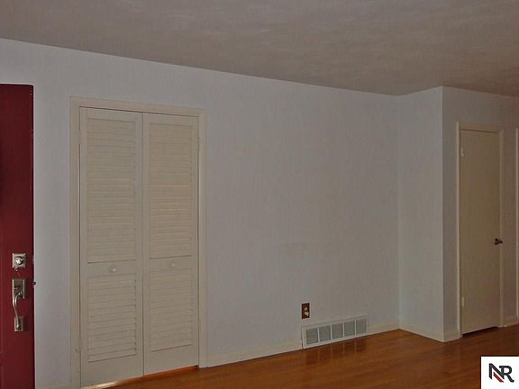 5th image of 3319 Polk St