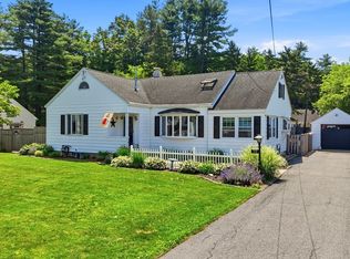 39 Bartels St, Springfield, MA 01128