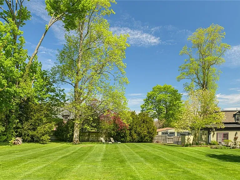 287 Gibbs Ave — Photo 44