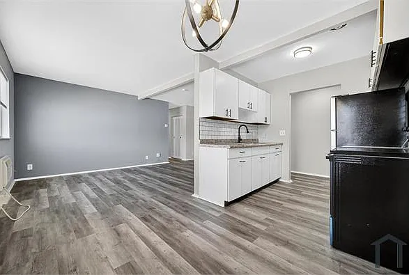1 bed, $1,225 — Photo 3
