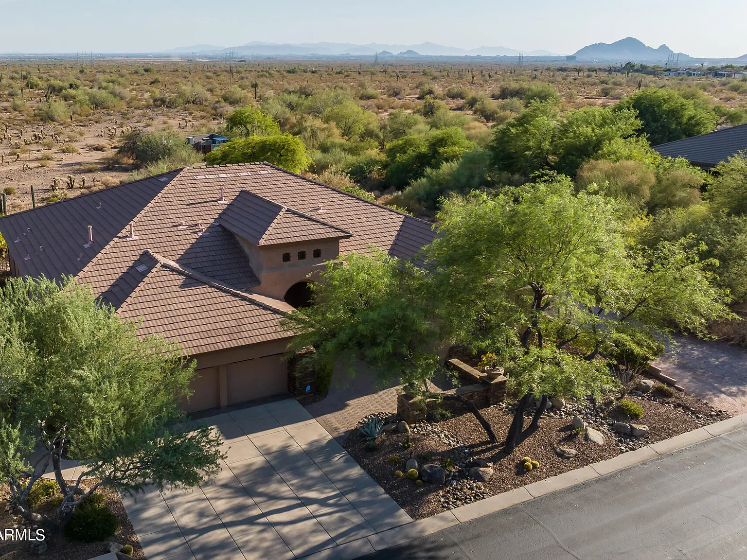 4 bed, 3.5 bath, 3437 sqft, $6,000 — Photo 4