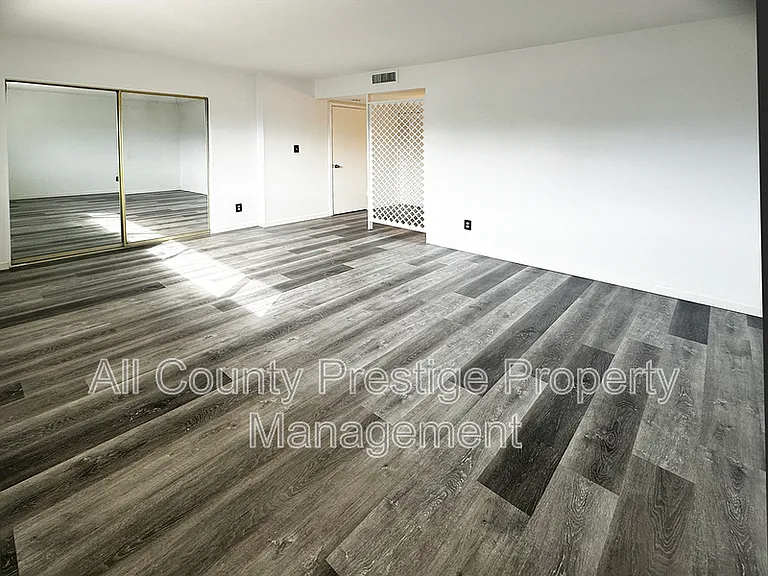 3459 W Dailey St — Photo 21