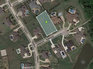 2 Rockingham Ct, Heath, TX 75032