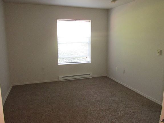 3rd image of 980 SW 163rd Ave APT 823