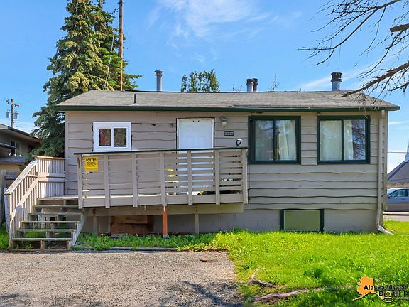 2nd image of 3217 Oregon Dr #1831-33
