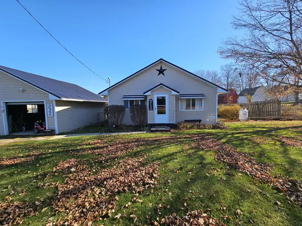 232 Margaret St, Camden, MI 49232