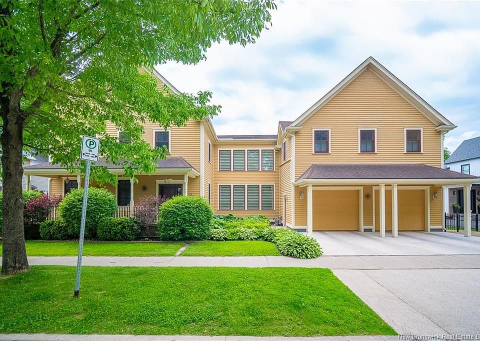 1st image of 748 Churchill Row