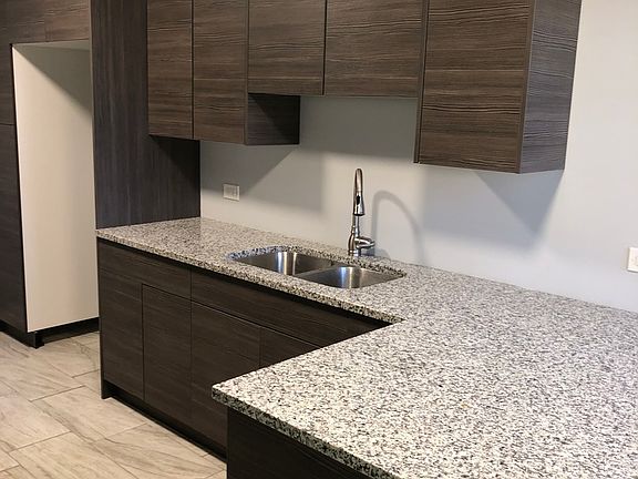 3rd image of 5048 W Quincy St APT 2