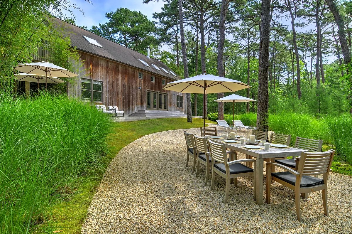 Building Photo - 3 Rolling Wood Ln
