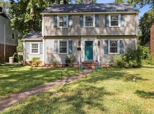 27 Stratford Rd, Newport News, VA 23601