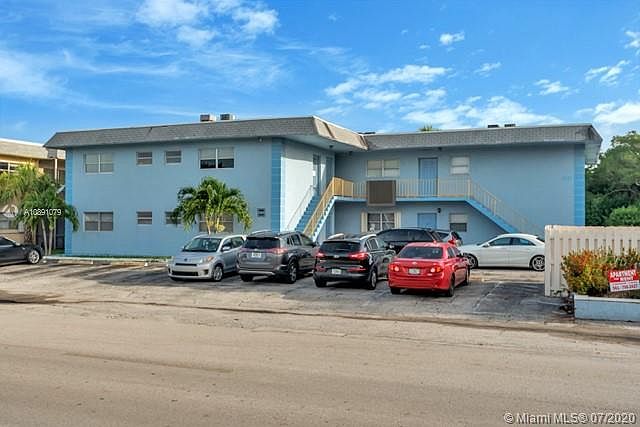 1st image of 1021 NW 45th St APT 1