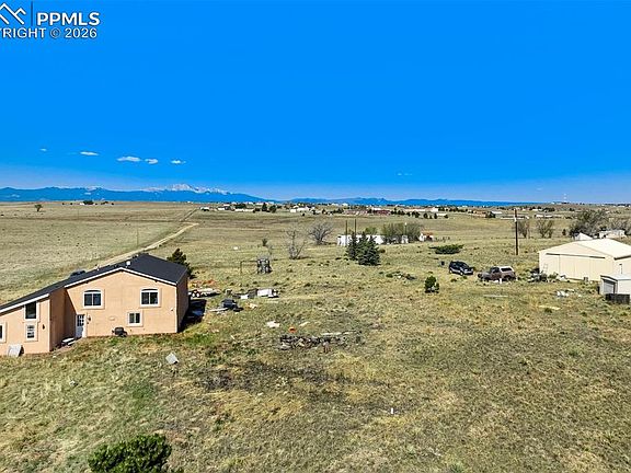 3rd image of 14050 Davis Rd