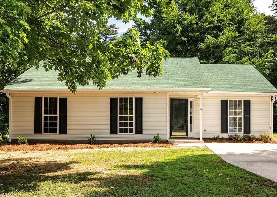 1st image of 16 Spring Chapel Ct