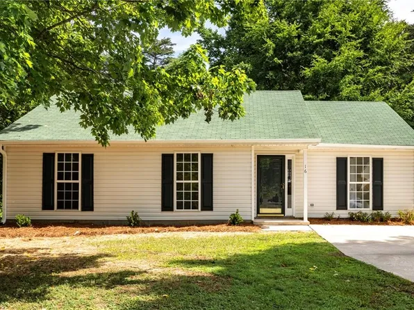 16 Spring Chapel Ct, Greensboro, NC 27455