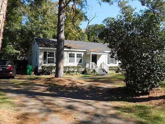 2nd image of 1609 Garland Pl
