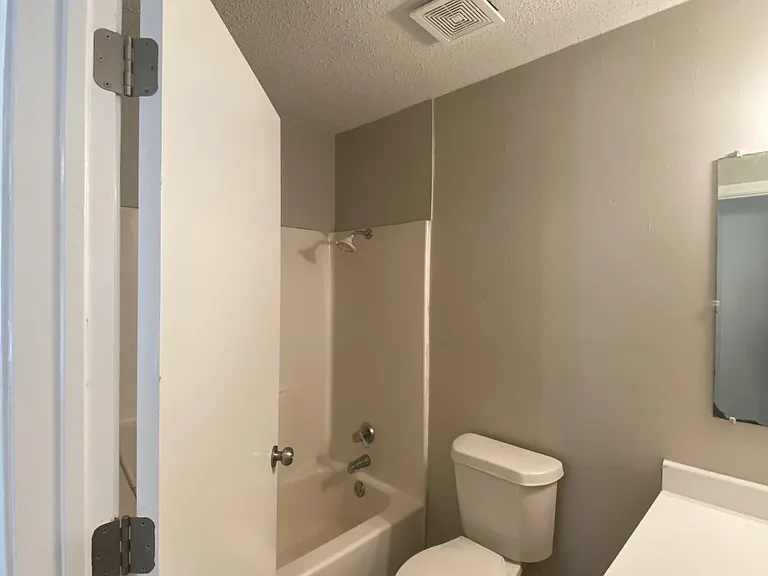 128 Pierce Dr — Photo 13
