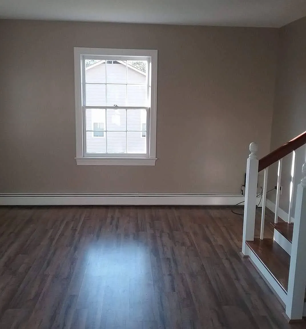 3 bed, 1.5 bath, 1274 sqft, $2,000 — Photo 4