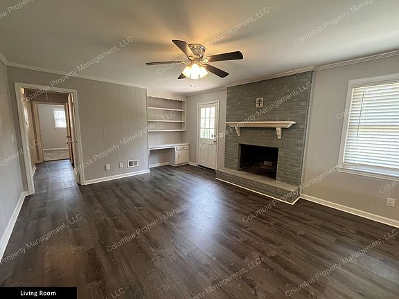 3rd image of 306 Lloydwood Dr