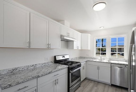 5th image of 114 Glenn Dr