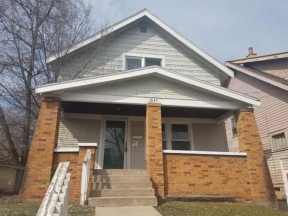 5th image of 1045 Niagara Ave SE