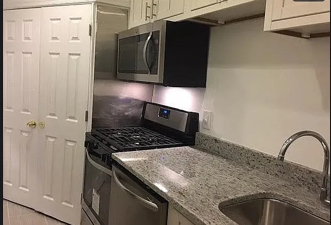 4315 River Rd NW #4 — Photo 28