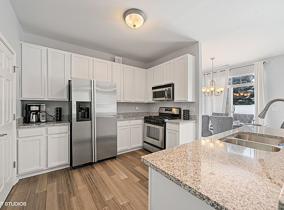 5th image of 24328 W Leski Ln