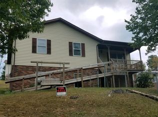 401 Hyatt St, Richlands, VA 24641