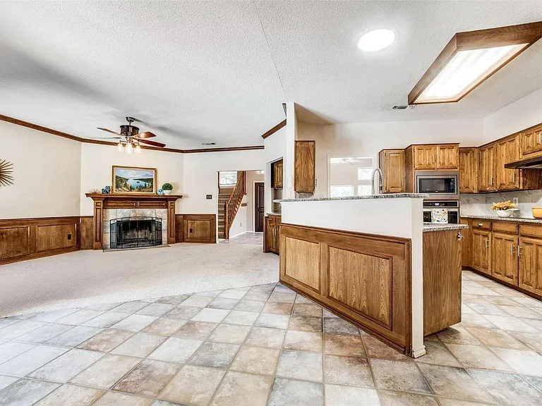 3321 Hazlewood Ct — Photo 14