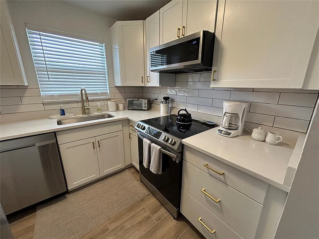 1 bed, 1.0 bath, 600 sqft, $1,425 — Photo 3