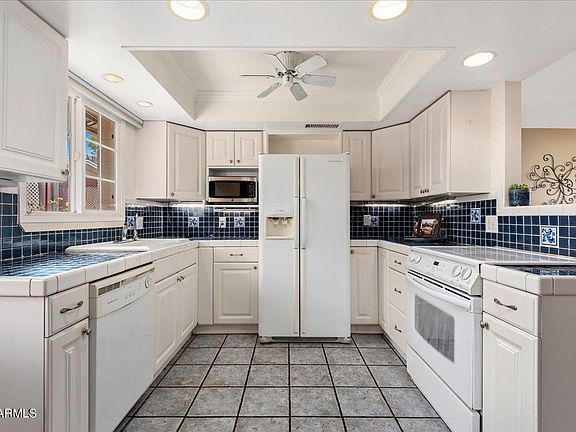 3rd image of 102 N 113th Ave