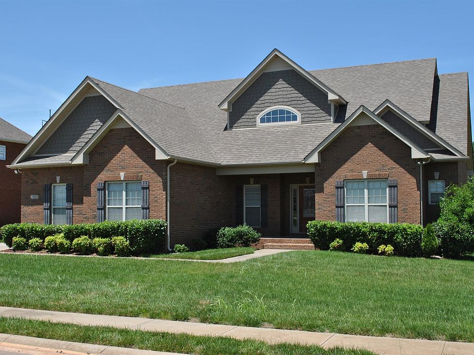 1st image of 999 Terraceside Cir