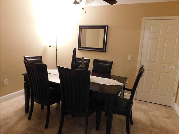 4th image of 126 Hollyhock Ct