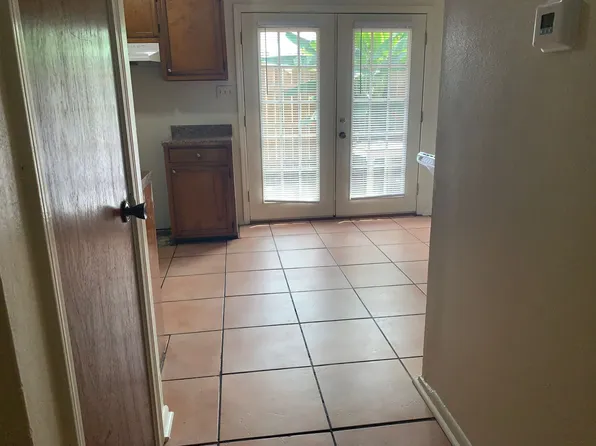 G 1408 Jade Ave
