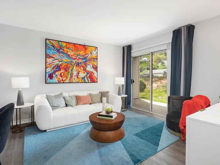 Vida Apartments — Photo 30