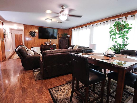 4th image of 3702 Fair Oaks Dr