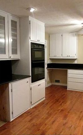 5th image of 225 River Forest Dr