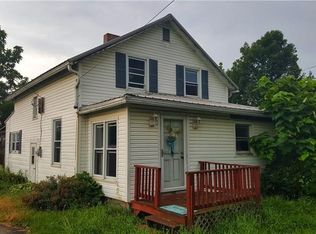 2649 Harlansburg Rd, New Castle, PA 16101