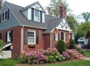 1903 N Utah St, Arlington, VA 22207