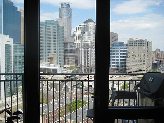 2nd image of 500 Grant St E #1909